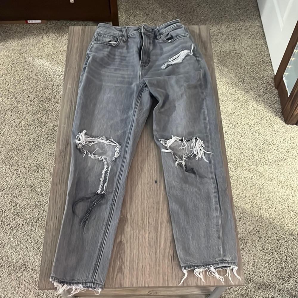 American Eagle Mom Jeans